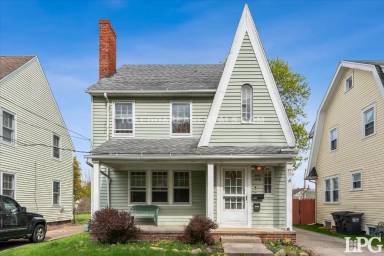 Main picture of 4430 Burnham Ave