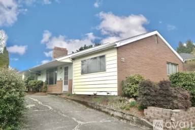 Main picture of 3023 SE Gladstone St