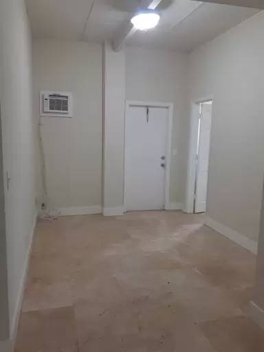 Main picture of 873 F Rd