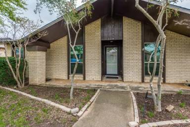 Main picture of 2214 Grapevine Ln