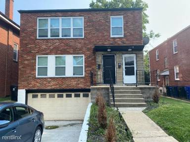 Main picture of 7002 Dartmouth Ave