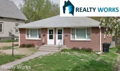 Main picture of 2912 Garfield St