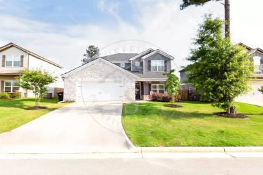 Main picture of 7322 Pine Chase Dr
