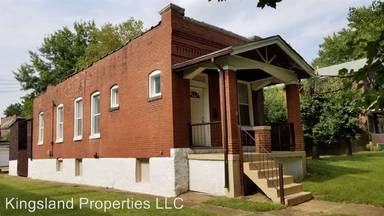 Main picture of 5209 S Broadway