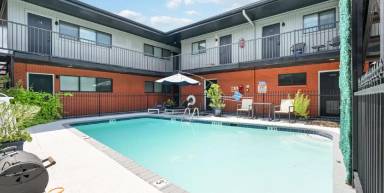 Main picture of 2301 Commonwealth St