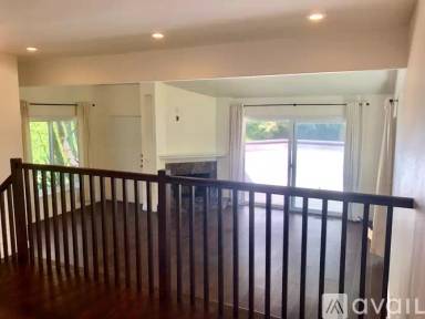 Main picture of 17195 Palisades Cir