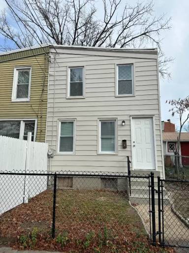 Main picture of 1732 Ferry Ave