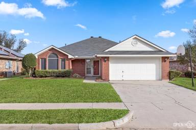 Main picture of 4937 Bayberry Dr