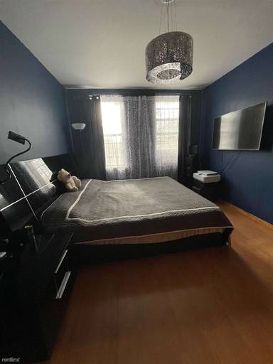 Main picture of 16 Avenue O