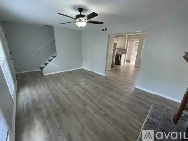 Main picture of 195 Springdale Ct