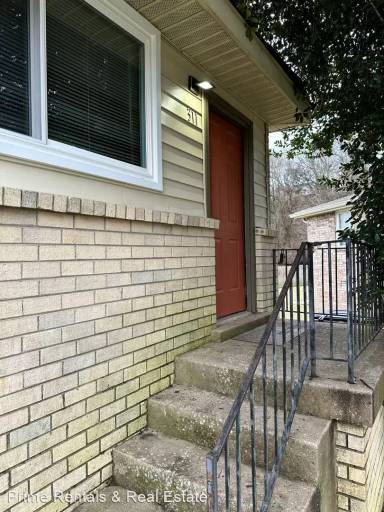 Main picture of 309 Moss Rose Ct