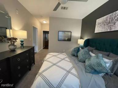 Main picture of Tangent Apartments