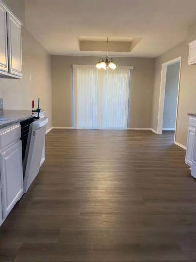 Main picture of 4606 S Ridgeview Ave