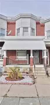 Main picture of 1217 W Allen St