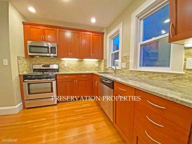 Main picture of 222 Church St