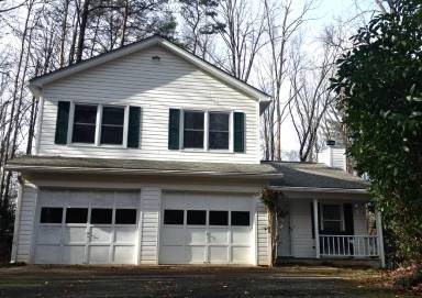 Main picture of 64 Hickory Ln
