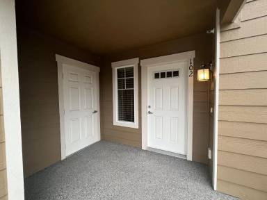 Main picture of 5022 148th St NE