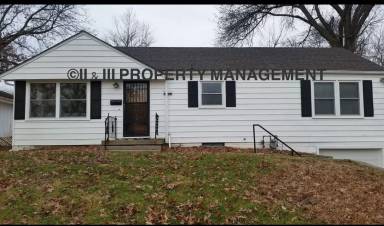 Main picture of 9116 Charlotte St