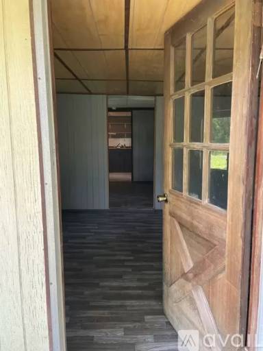 Main picture of 281 Elk St