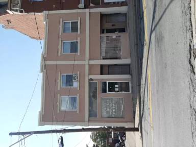 Main picture of 7 South St