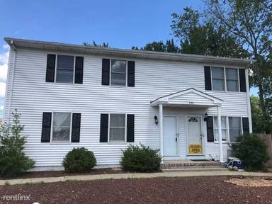 Main picture of 890 Jane Dr