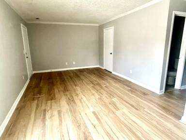 Main picture of 2223 Jonathan Dr NW