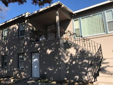 Main picture of 202 Maple St
