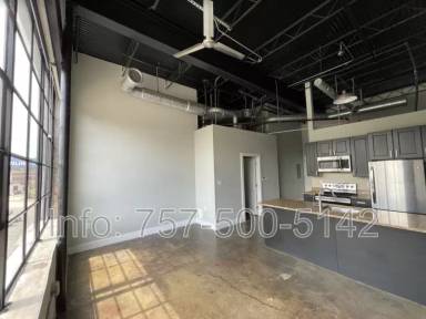 Main picture of 1001 Monticello Ave