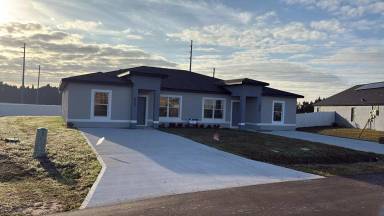 Main picture of 833 Colville Dr