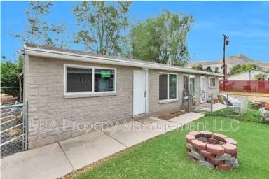 Main picture of 2650 S 8990 W