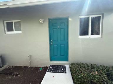 Main picture of 921 SW 29th St