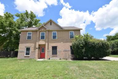 Main picture of 107 Turtle Creek Dr