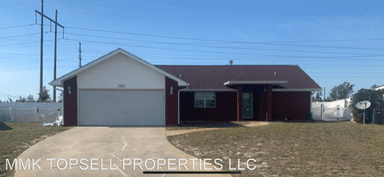 Main picture of 2412 Bay Ct