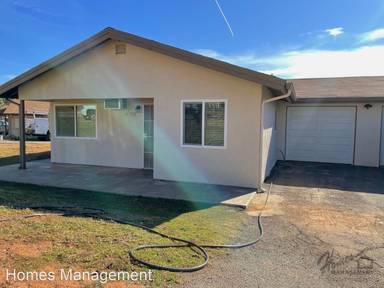 Main picture of 765 N Alda Dr