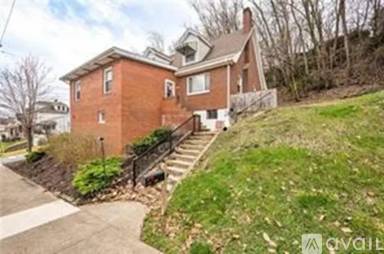 Main picture of 814 Green St