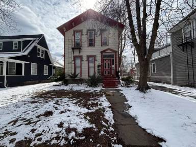 Main picture of 165 Park Ave