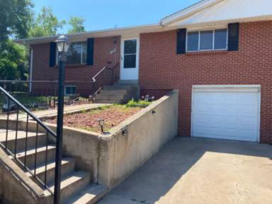 Main picture of 1390 W Berry Dr