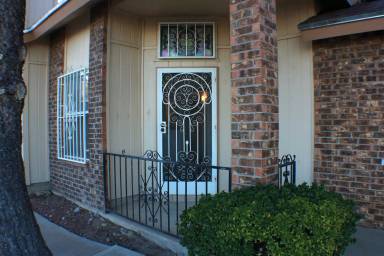 Main picture of 3212 Ridge View Ln