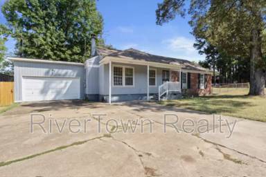 Main picture of 5026 Loch Lomond Rd