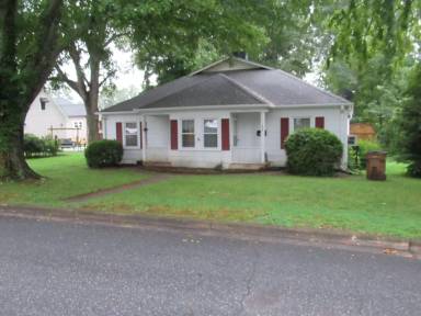 Main picture of 518 E Pine St