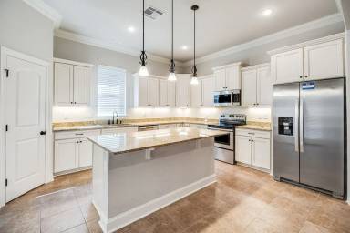 Main picture of 107 Barnett Ct