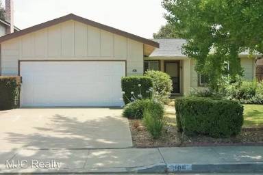Main picture of 106 Rosewell Way