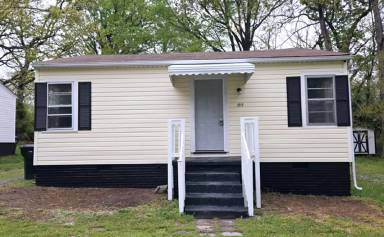 Main picture of 1213 Ava St