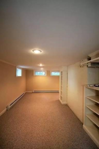 Main picture of 30 Farmcrest Ave