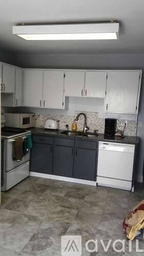 Main picture of 5711 W 92nd Ave