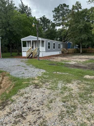 Main picture of 75112 Carol Ln