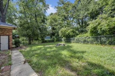 Main picture of 4321 Rolling Hill Dr
