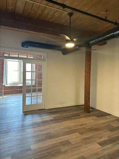 Main picture of 42 Main St