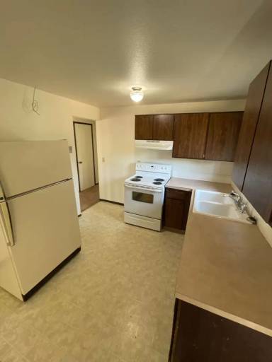 Main picture of 4212 E 37th Ave