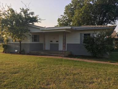 Main picture of 1525 Portland Ave